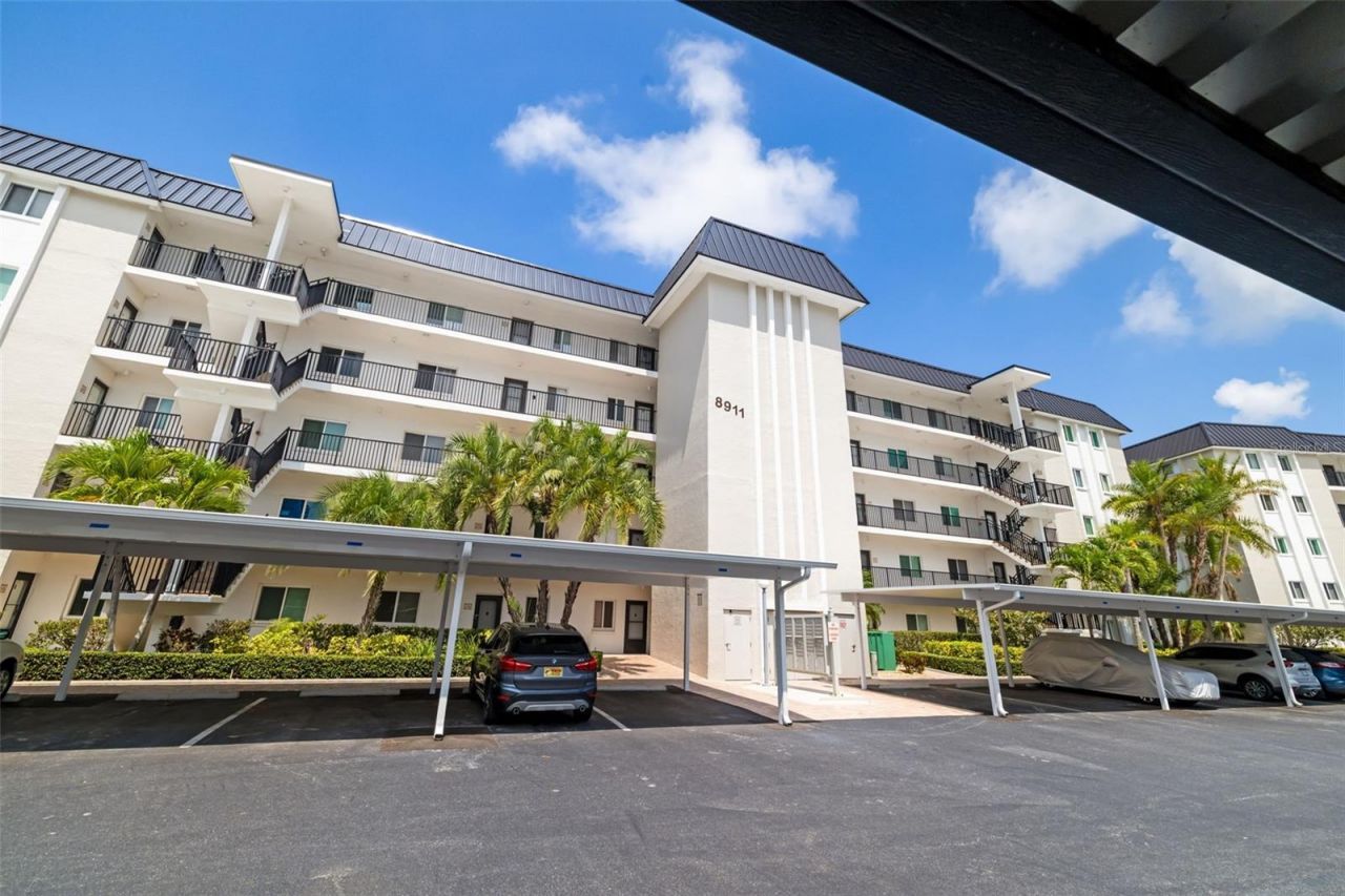 8911 Midnight Pass Road, Unit 409, Sarasota, FL 34242 Photo