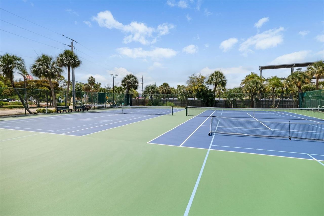 8911 Midnight Pass Road, Unit 409, Sarasota, FL 34242 Photo