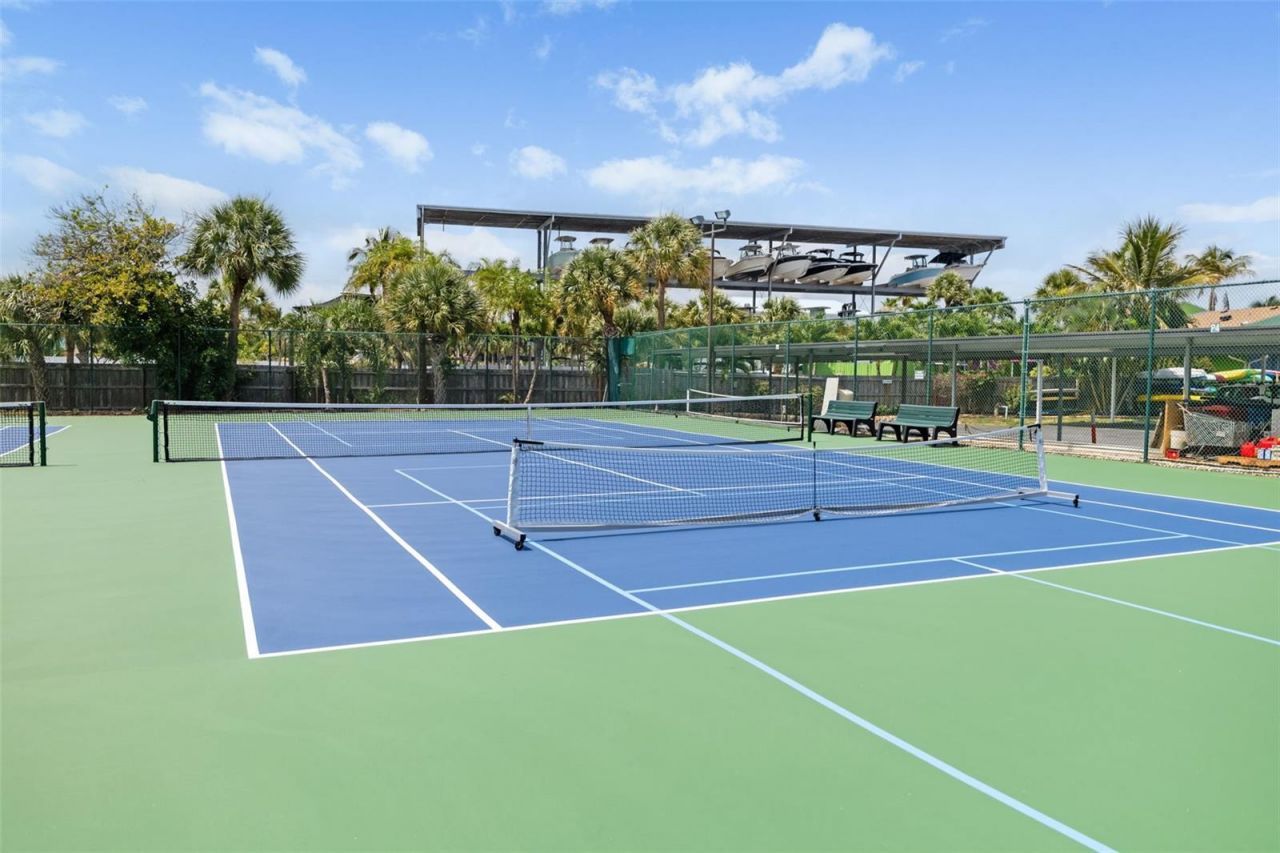 8911 Midnight Pass Road, Unit 409, Sarasota, FL 34242 Photo