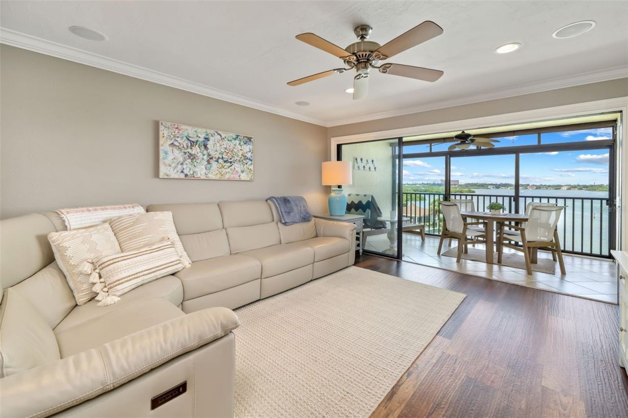 8911 Midnight Pass Road, Unit 409, Sarasota, FL 34242 Photo