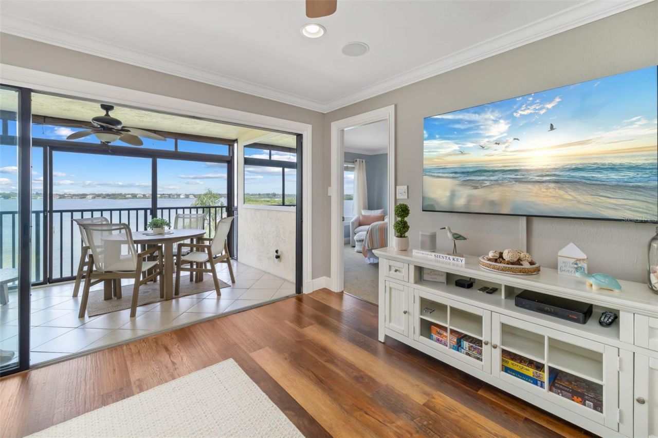 8911 Midnight Pass Road, Unit 409, Sarasota, FL 34242 Photo
