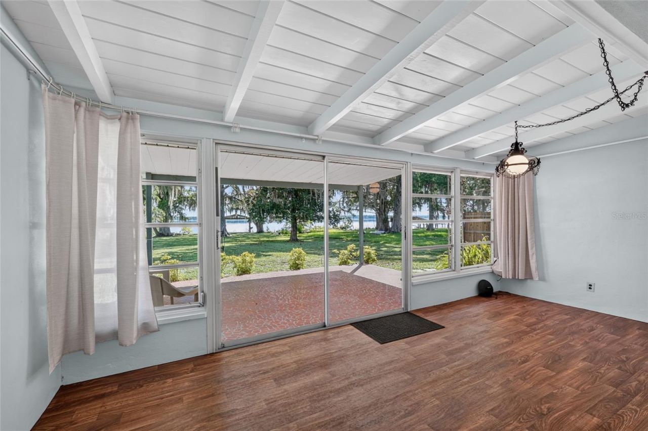 4136 Cr 400 , Lake Panasoffkee, FL 33538 Photo