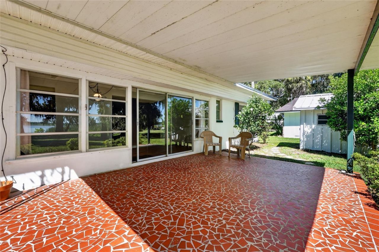 4136 Cr 400 , Lake Panasoffkee, FL 33538 Photo