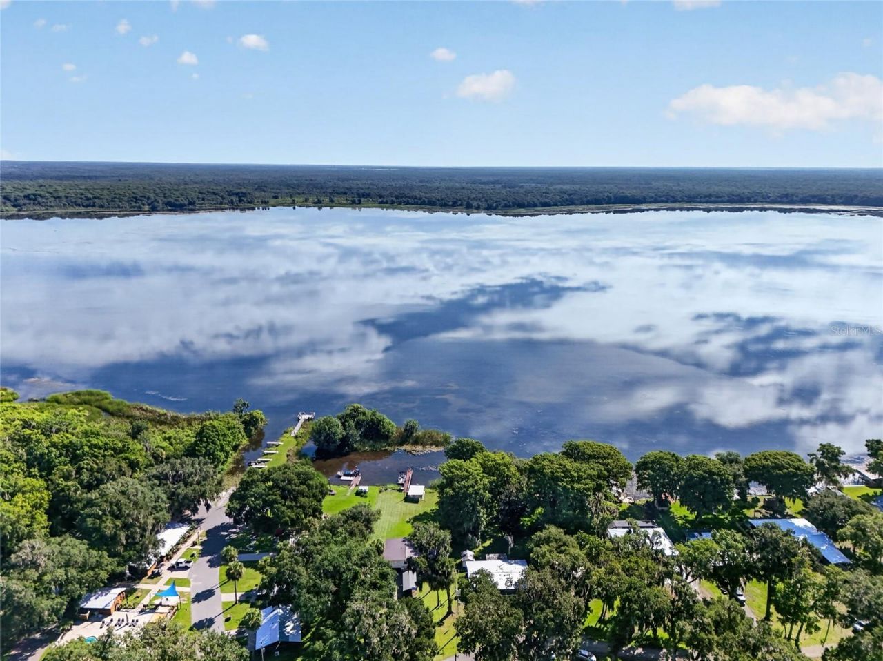 4136 Cr 400 , Lake Panasoffkee, FL 33538 Photo