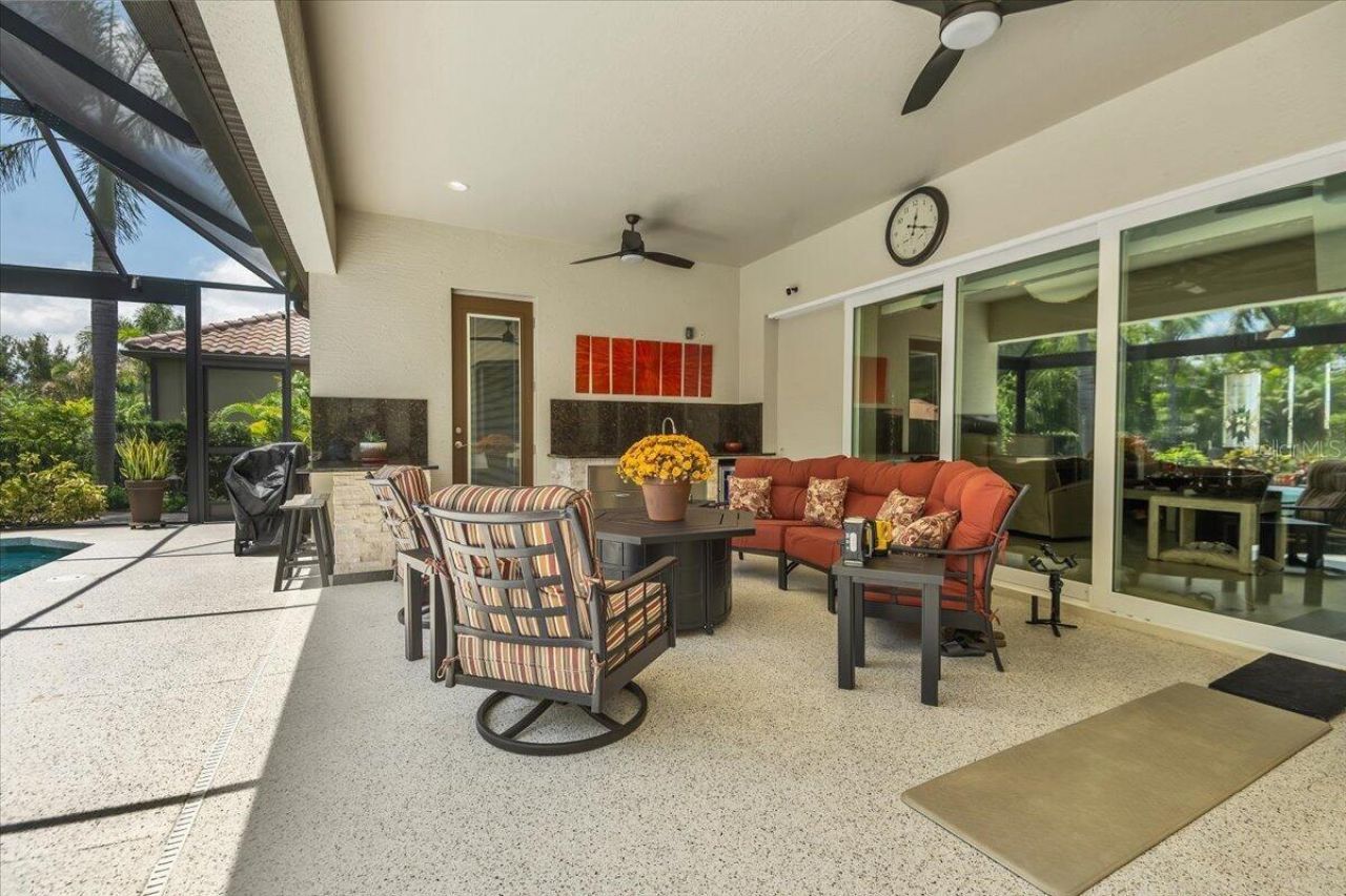 957 145th Street Circle Ne, Bradenton, FL 34212 Photo