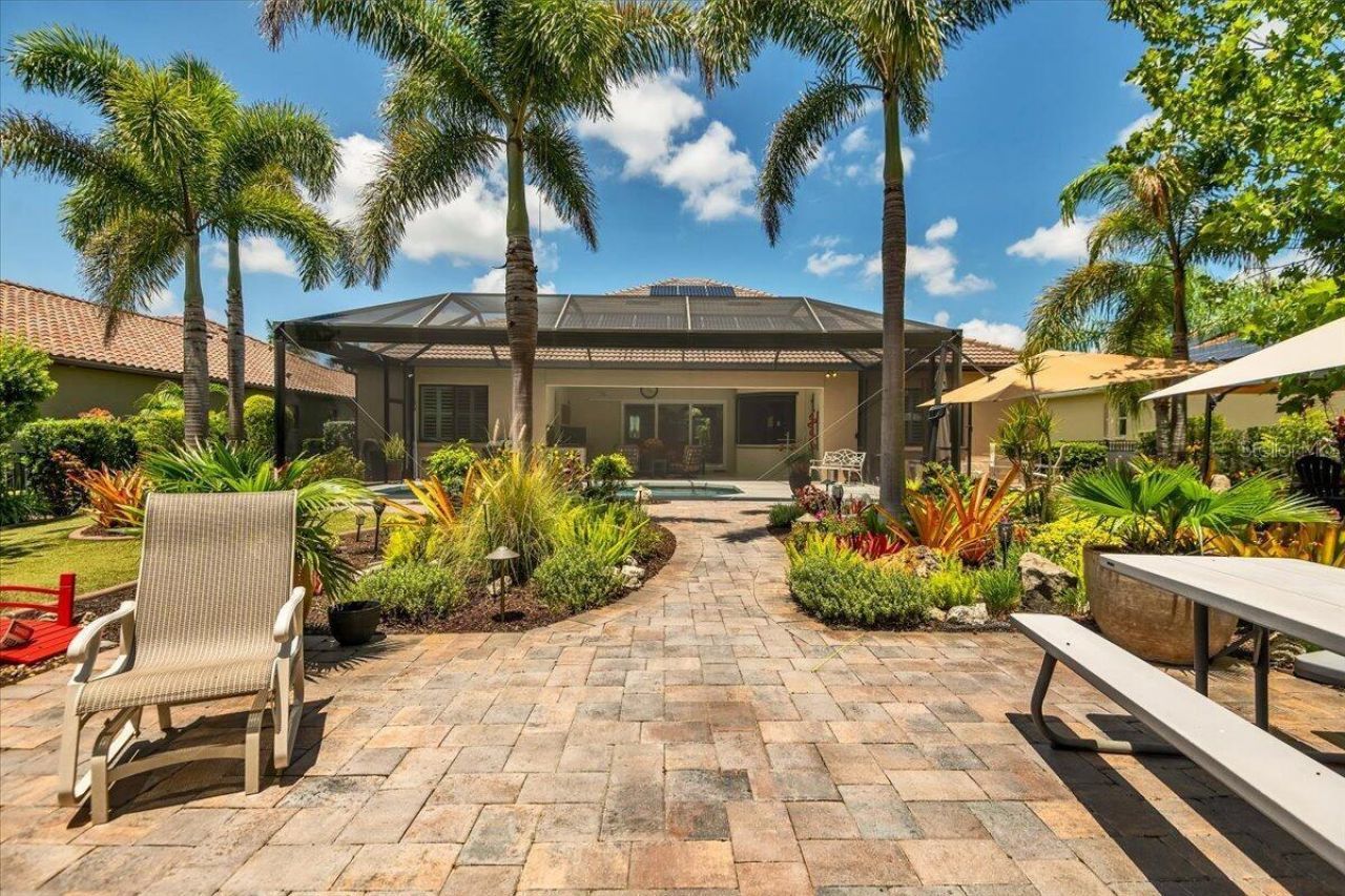957 145th Street Circle Ne, Bradenton, FL 34212 Photo