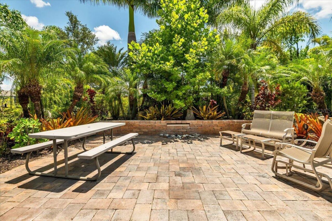 957 145th Street Circle Ne, Bradenton, FL 34212 Photo