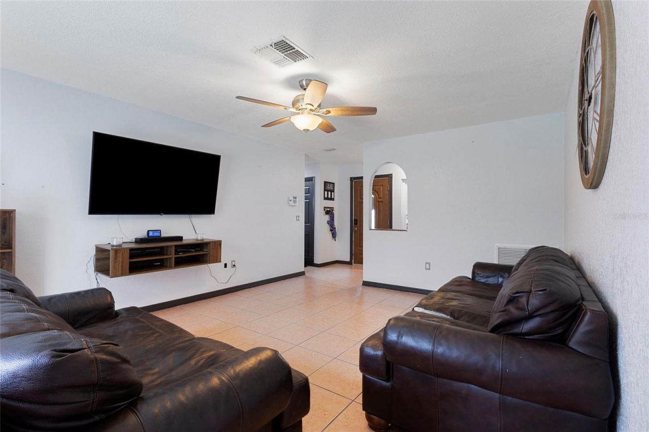 10951 Peppertree Ln , Port Richey, FL 34668 Photo