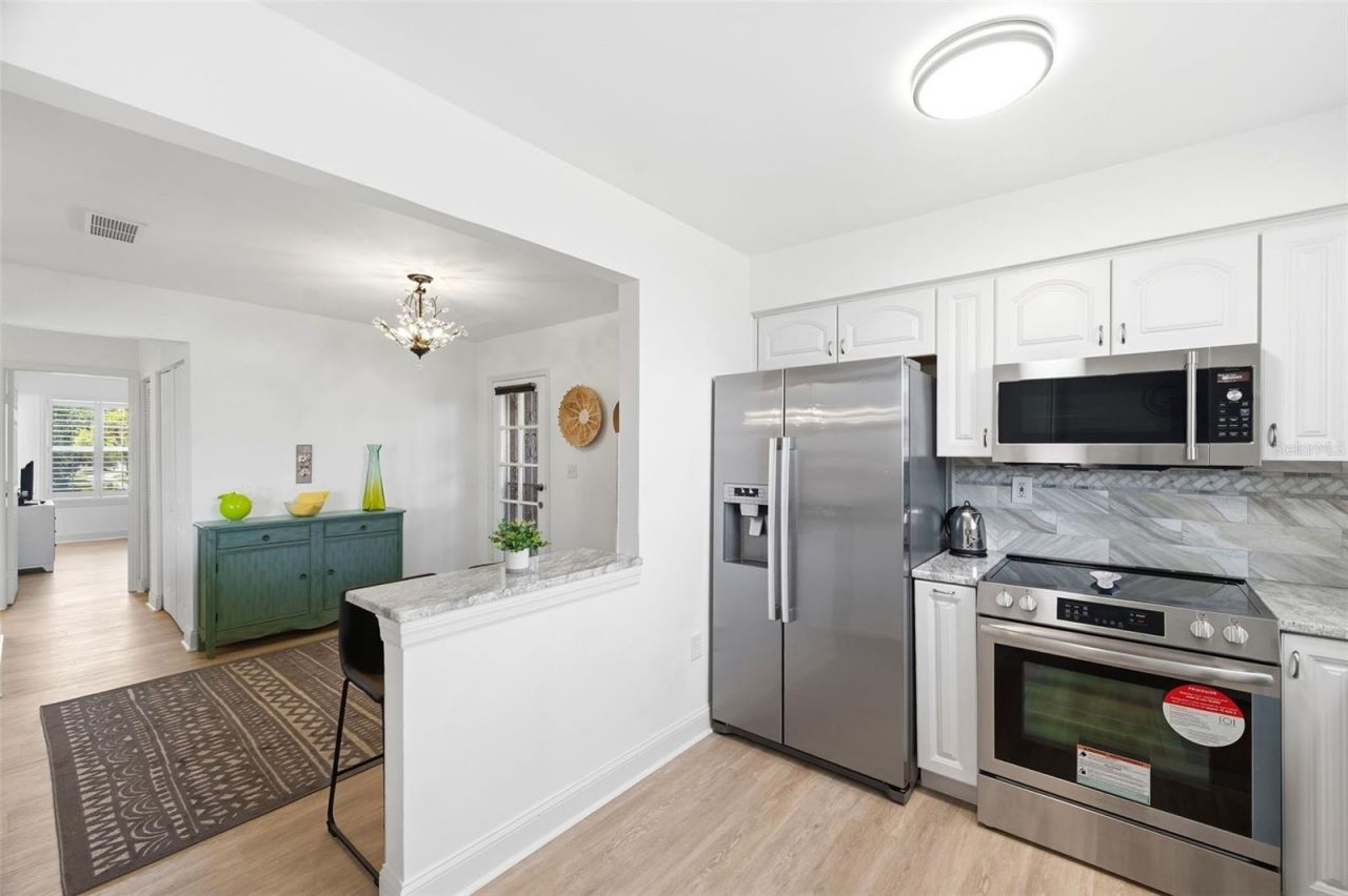 3595 40th Avenue S, Unit 3, Saint Petersburg, FL 33711 Photo