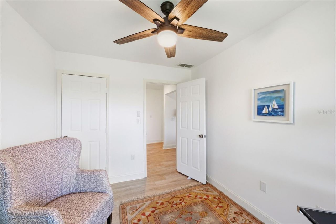 3595 40th Avenue S, Unit 3, Saint Petersburg, FL 33711 Photo