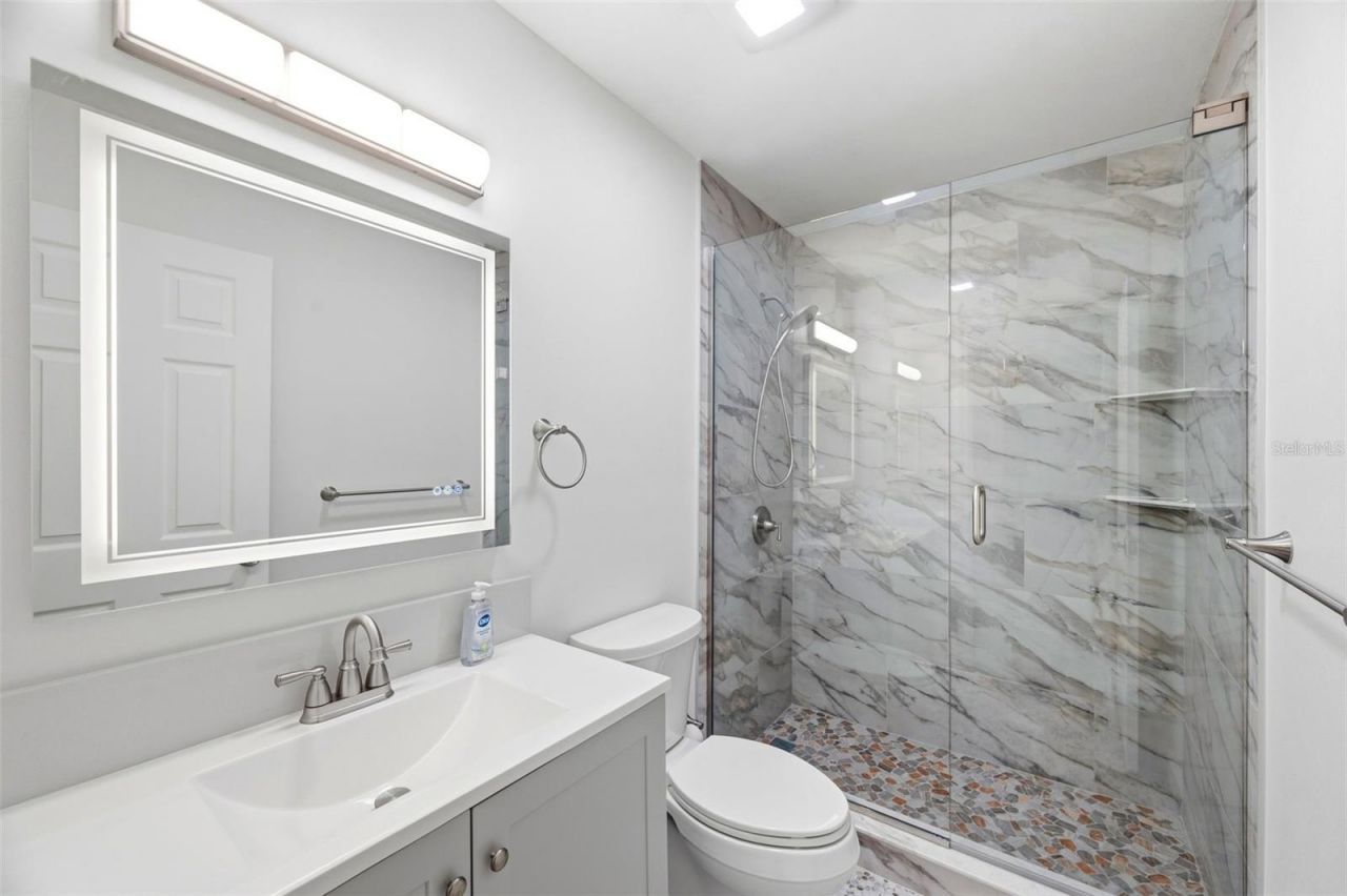 3595 40th Avenue S, Unit 3, Saint Petersburg, FL 33711 Photo