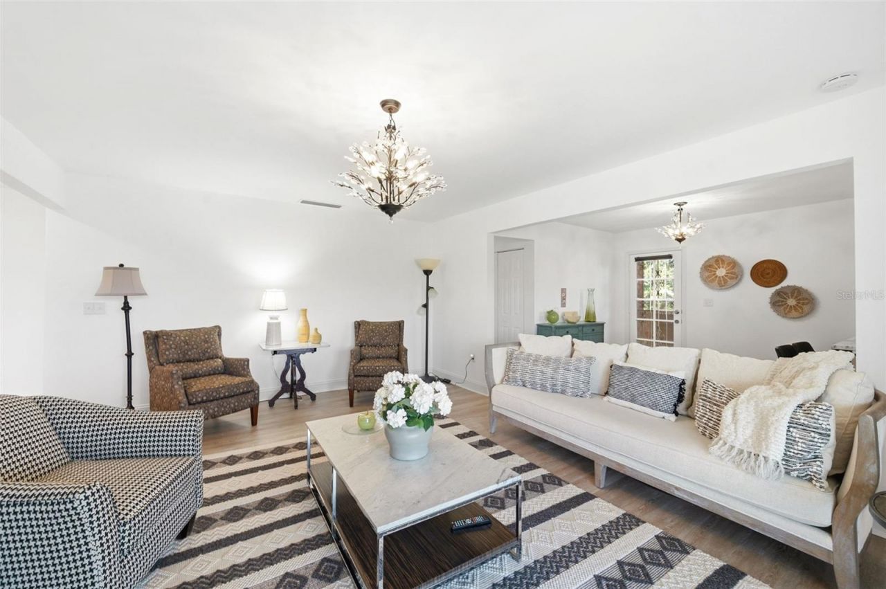 3595 40th Avenue S, Unit 3, Saint Petersburg, FL 33711 Photo