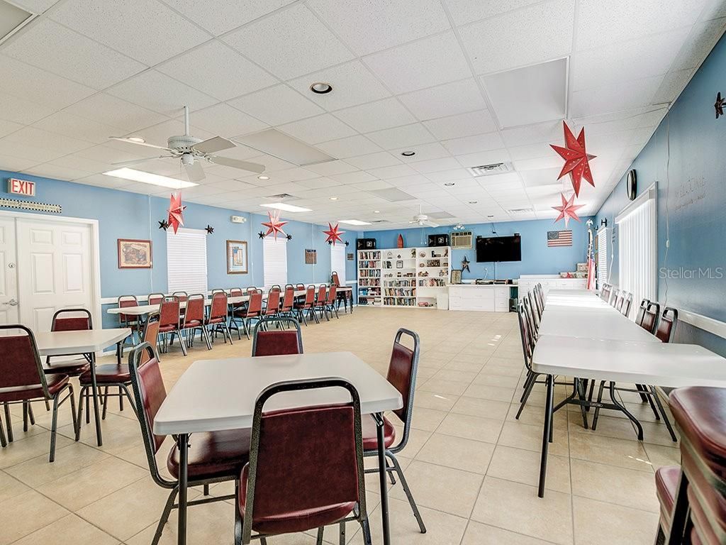 3595 40th Avenue S, Unit 3, Saint Petersburg, FL 33711 Photo