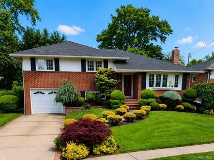 360 Terrace Avenue Garden City, NY 11530