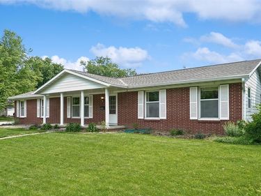 2818 Eisenhower Avenue, Ames, IA 50010