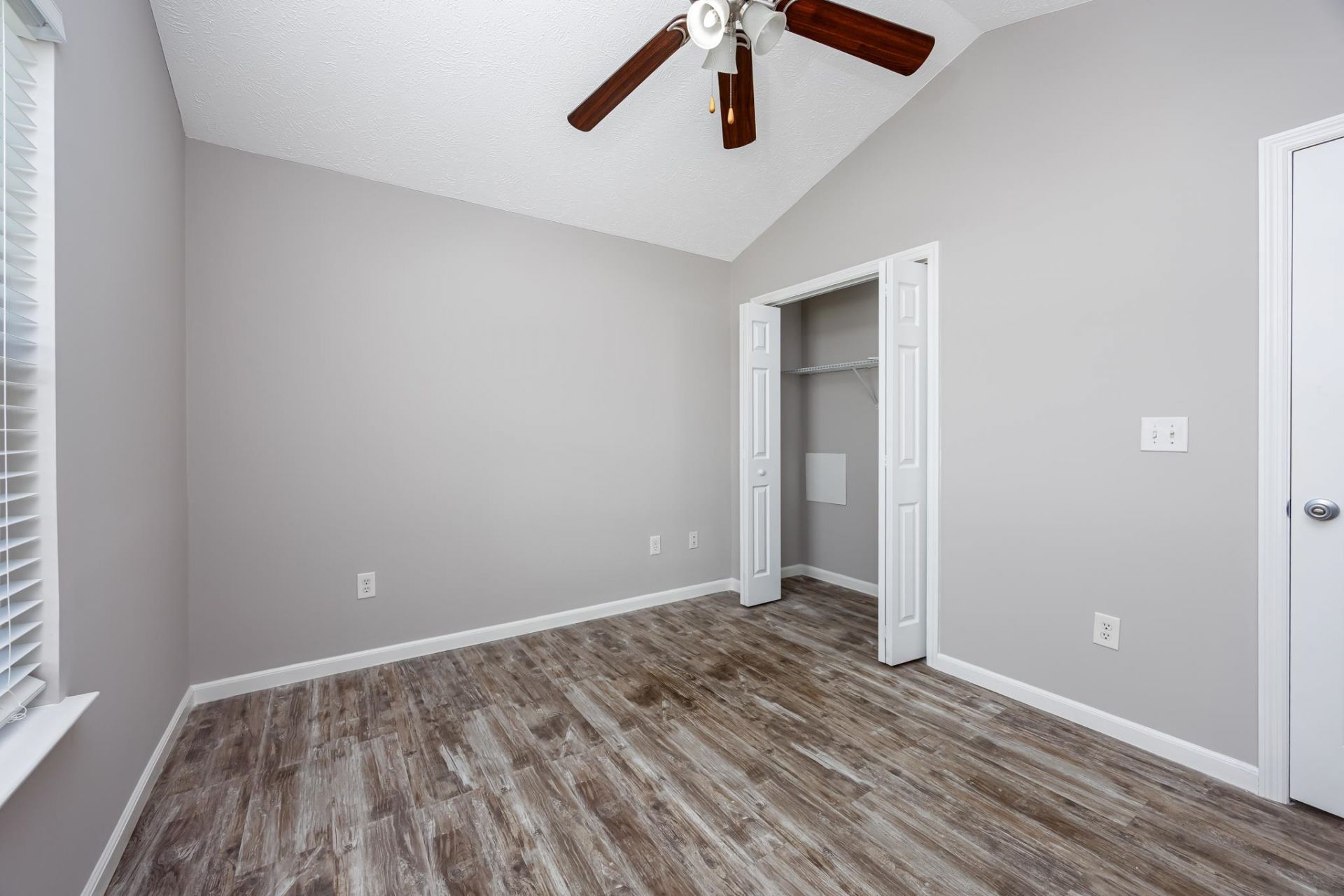 151 Heath Dr. Photo 25