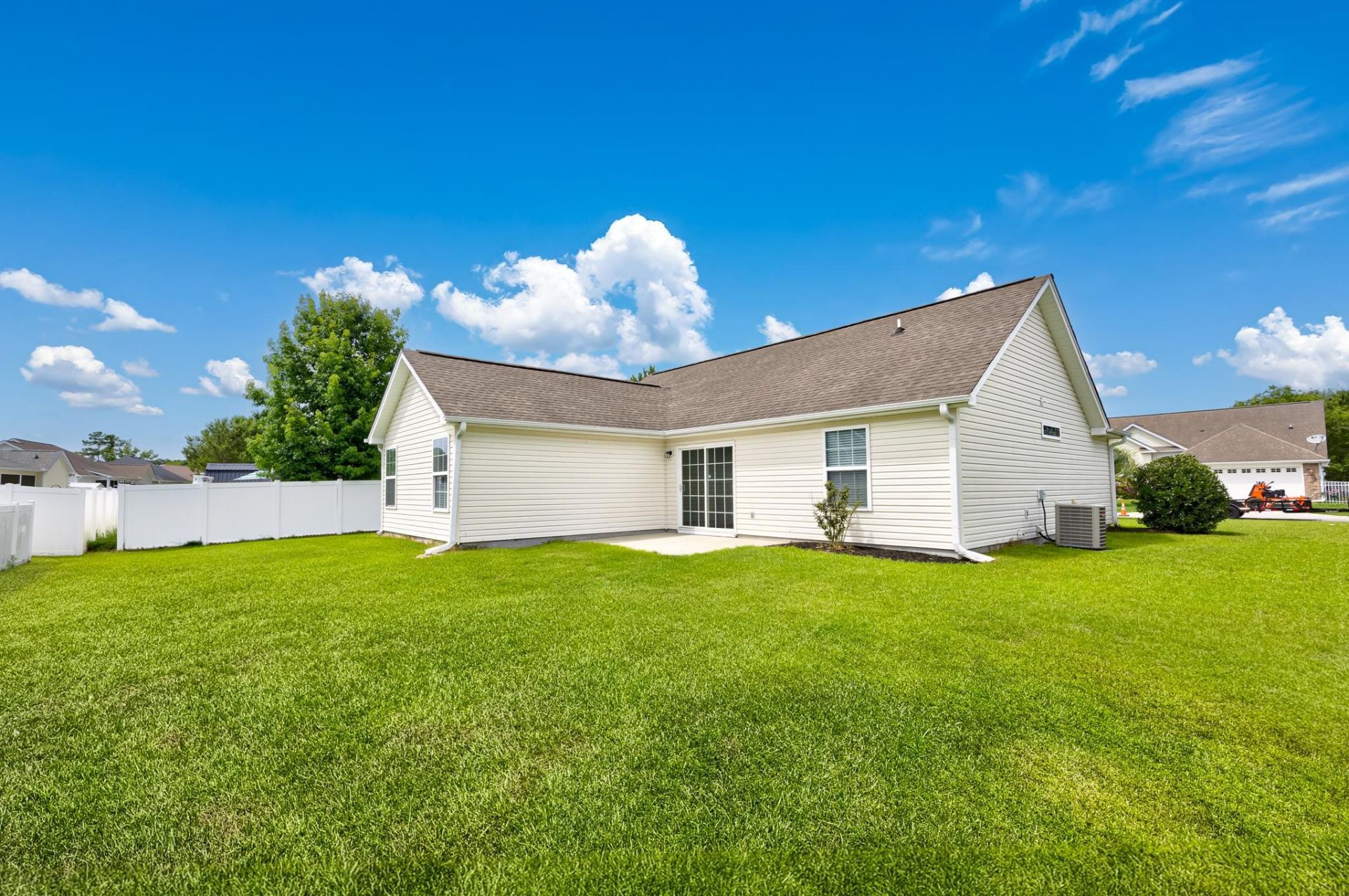 151 Heath Dr. Photo 35