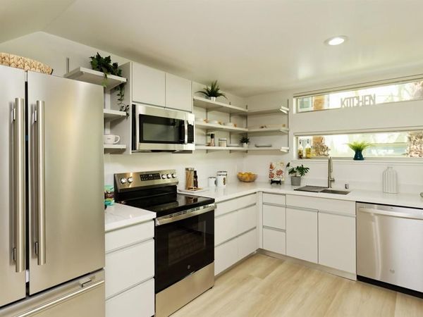1201 Pine St, Unit 315, Oakland, CA 94607