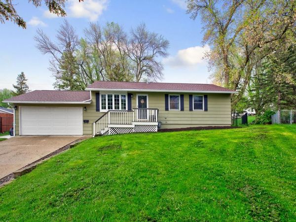 1229 8th Avenue NE, Owatonna, MN 55060