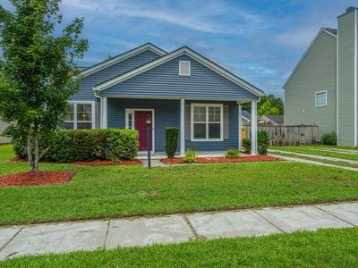 325 Harriswood Lane, Moncks Corner, SC 29461