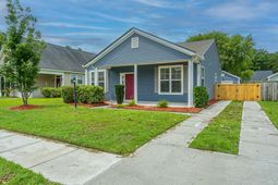 325 Harriswood Lane photo 4