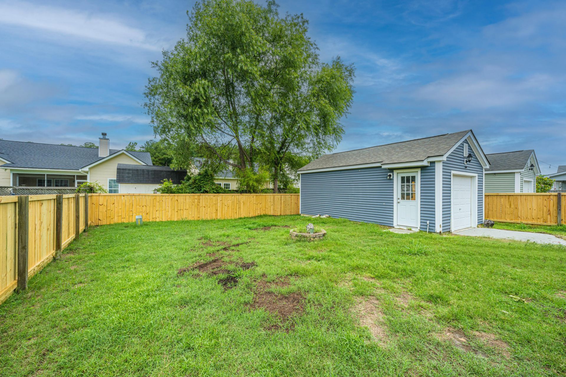 325 Harriswood Lane Photo 27
