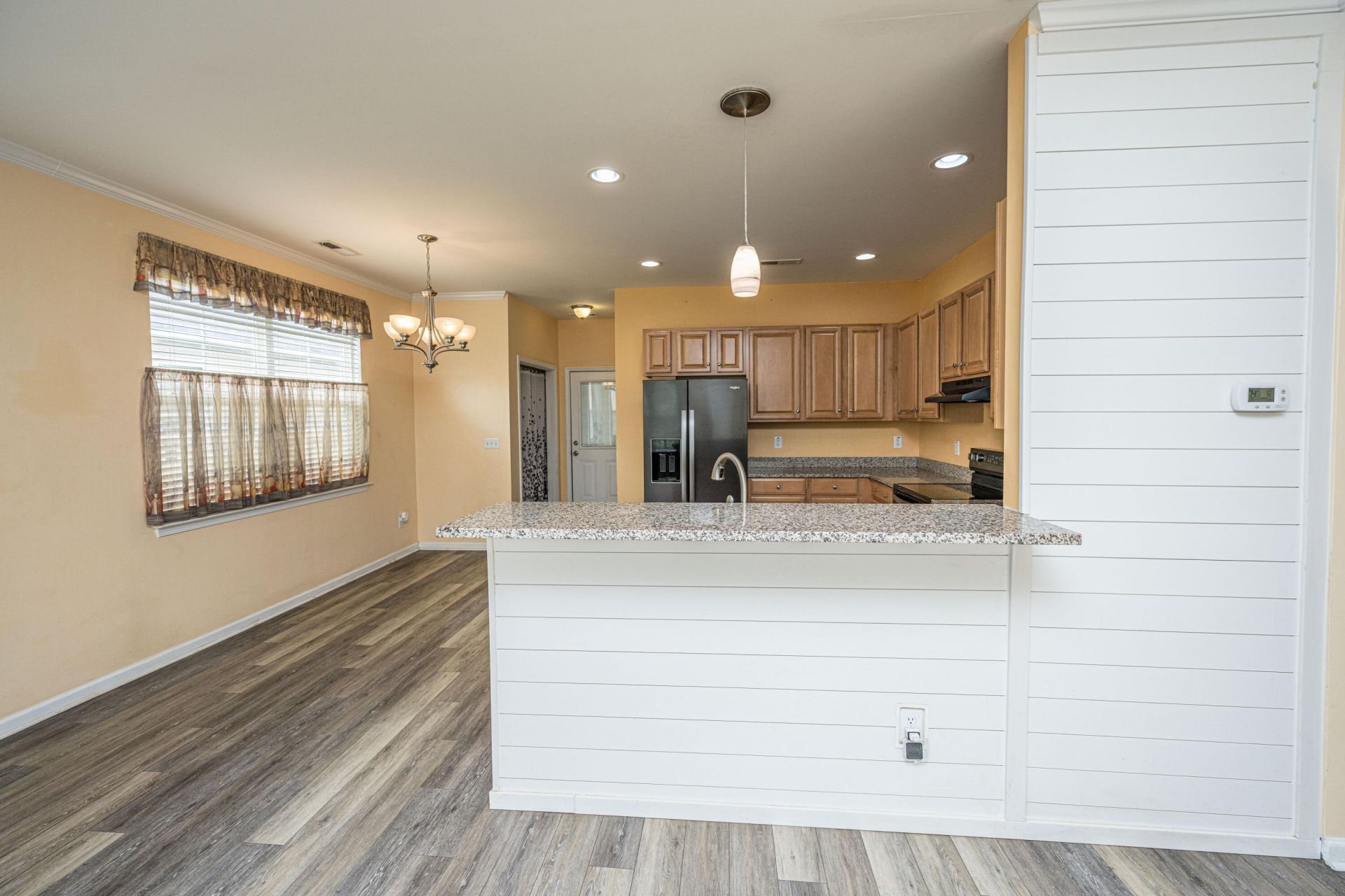 325 Harriswood Lane Photo 4