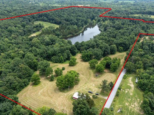 16880 MALONE Road, Thompsonville, IL 62890