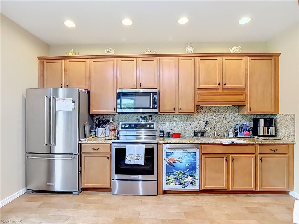 2401 Caslotti Way , Cape Coral, FL 33909 Photo