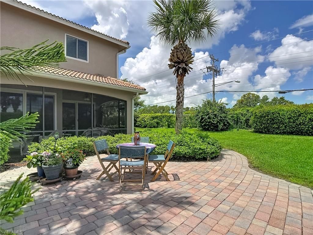 2401 Caslotti Way , Cape Coral, FL 33909 Photo