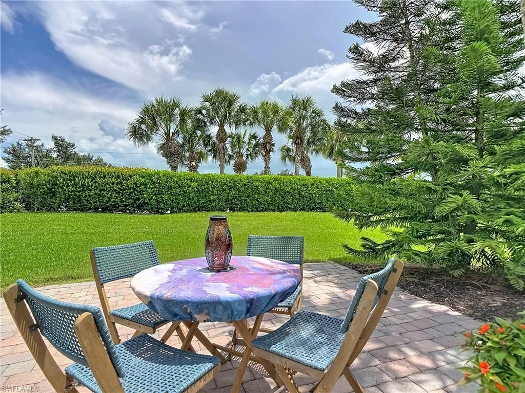 2401 Caslotti Way , Cape Coral, FL 33909 Photo