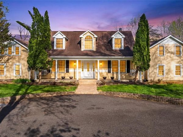325 Matchaponix Road, OLD BRIDGE, NJ 08831