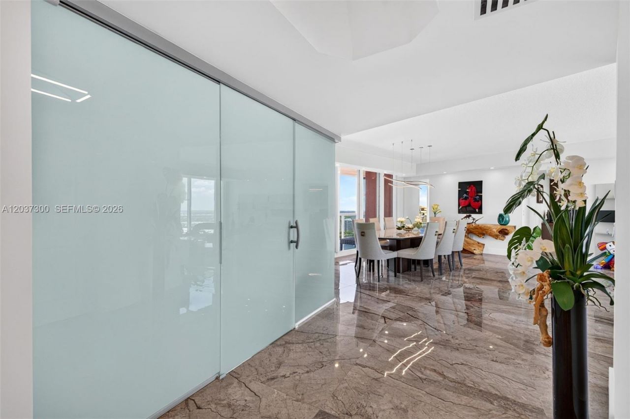 3370 Hidden Bay Dr, Unit #UPH3715, Aventura, FL 33180 Photo