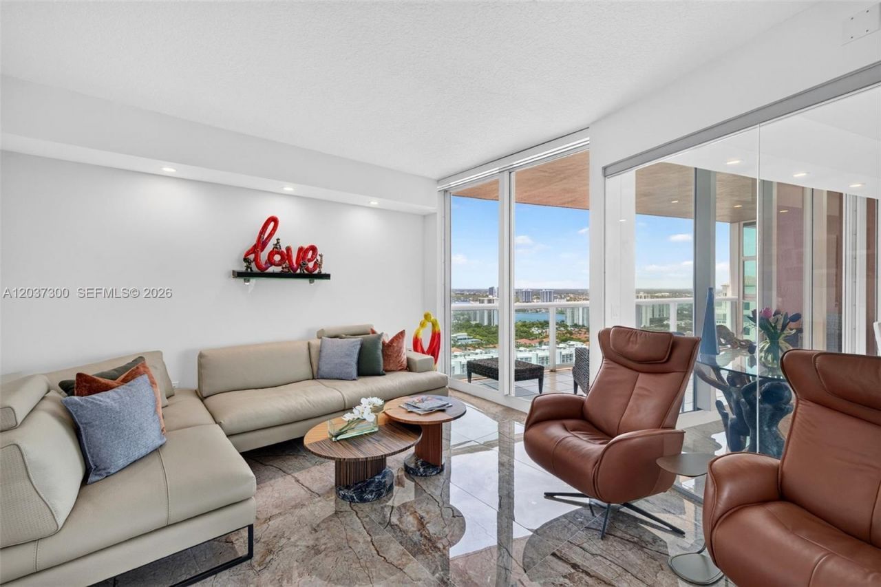 3370 Hidden Bay Dr, Unit #UPH3715, Aventura, FL 33180 Photo