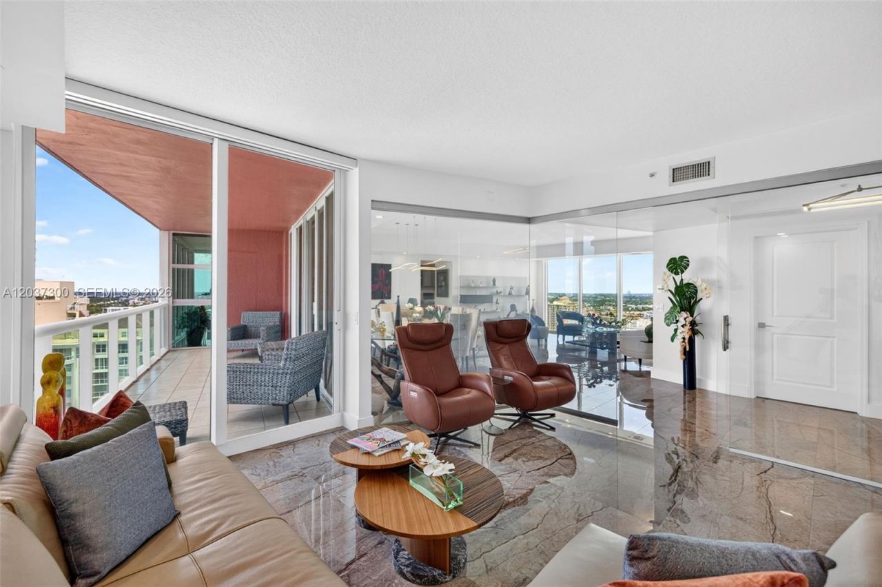3370 Hidden Bay Dr, Unit #UPH3715, Aventura, FL 33180 Photo