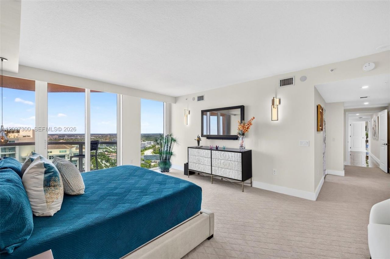3370 Hidden Bay Dr, Unit #UPH3715, Aventura, FL 33180 Photo