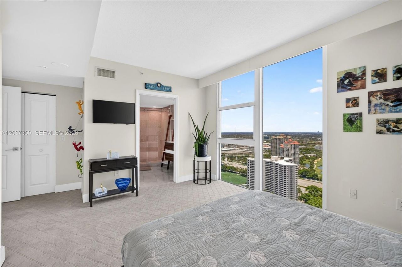 3370 Hidden Bay Dr, Unit #UPH3715, Aventura, FL 33180 Photo