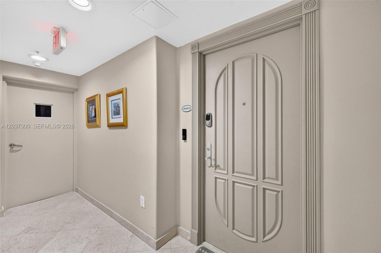 3370 Hidden Bay Dr, Unit #UPH3715, Aventura, FL 33180 Photo