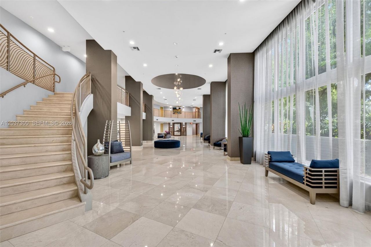 3370 Hidden Bay Dr, Unit #UPH3715, Aventura, FL 33180 Photo