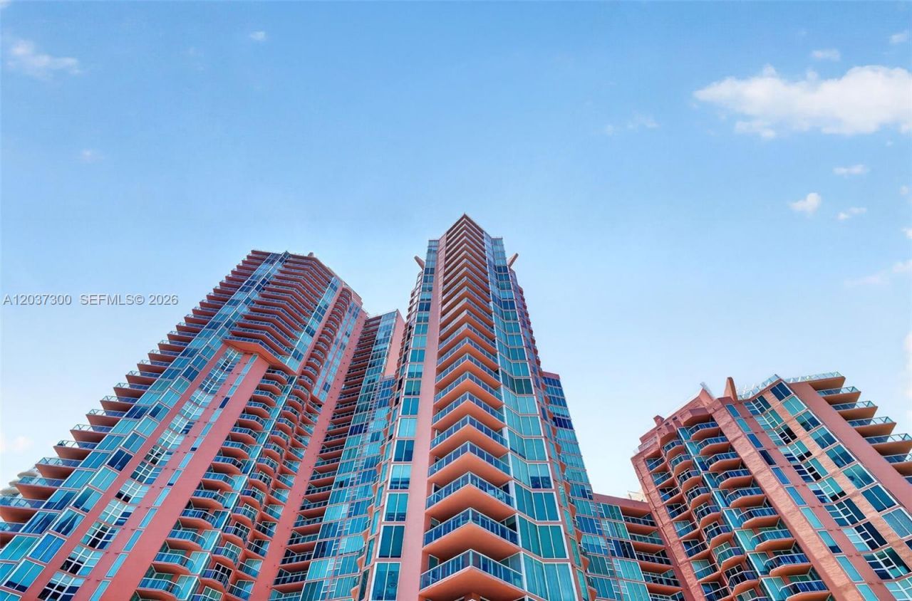 3370 Hidden Bay Dr, Unit #UPH3715, Aventura, FL 33180 Photo