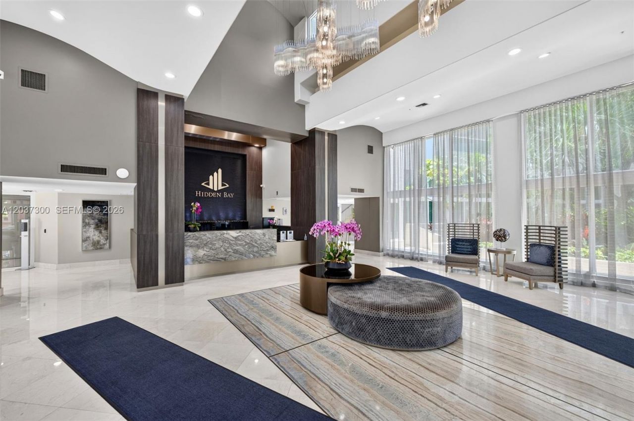 3370 Hidden Bay Dr, Unit #UPH3715, Aventura, FL 33180 Photo
