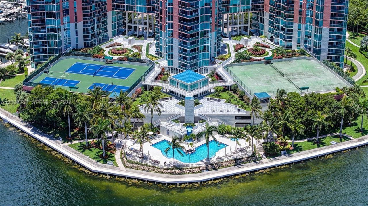 3370 Hidden Bay Dr, Unit #UPH3715, Aventura, FL 33180 Photo