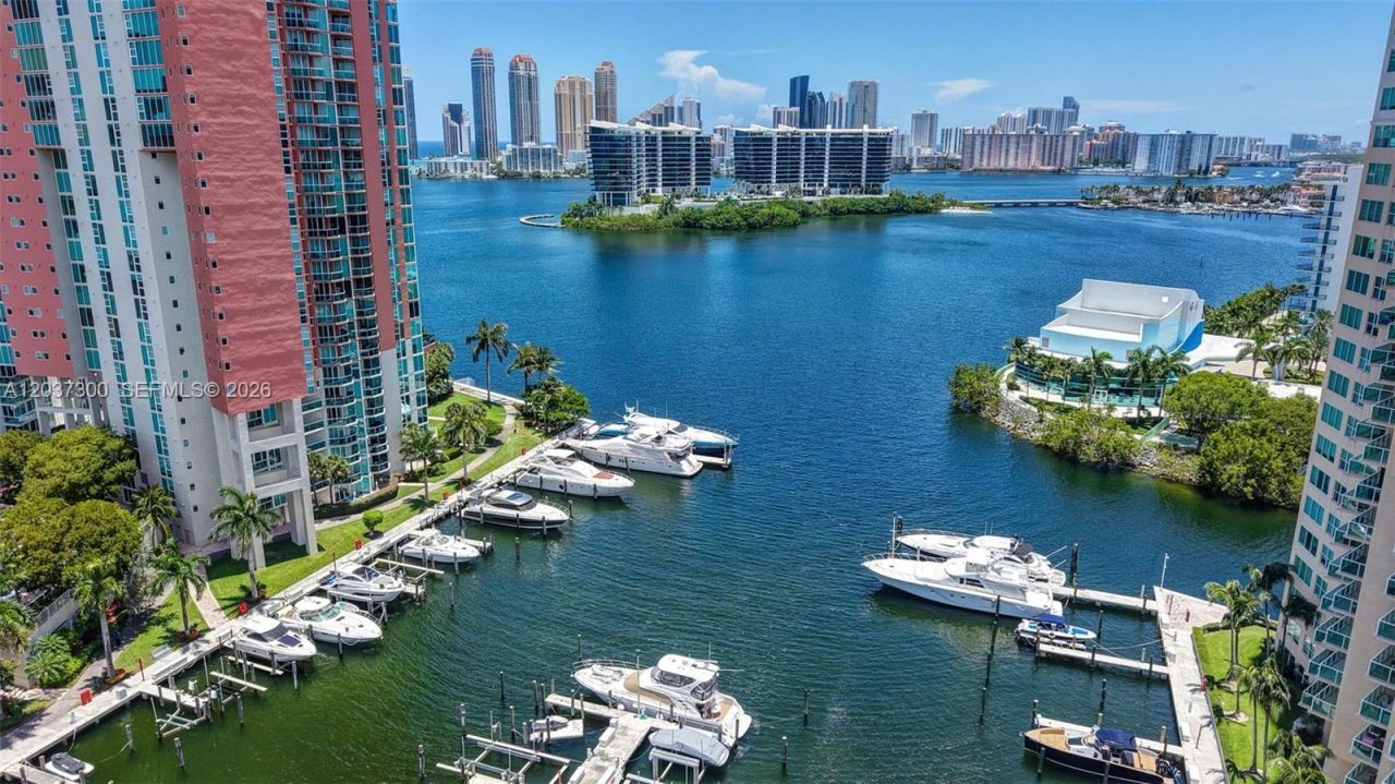 3370 Hidden Bay Dr, Unit #UPH3715, Aventura, FL 33180 Photo