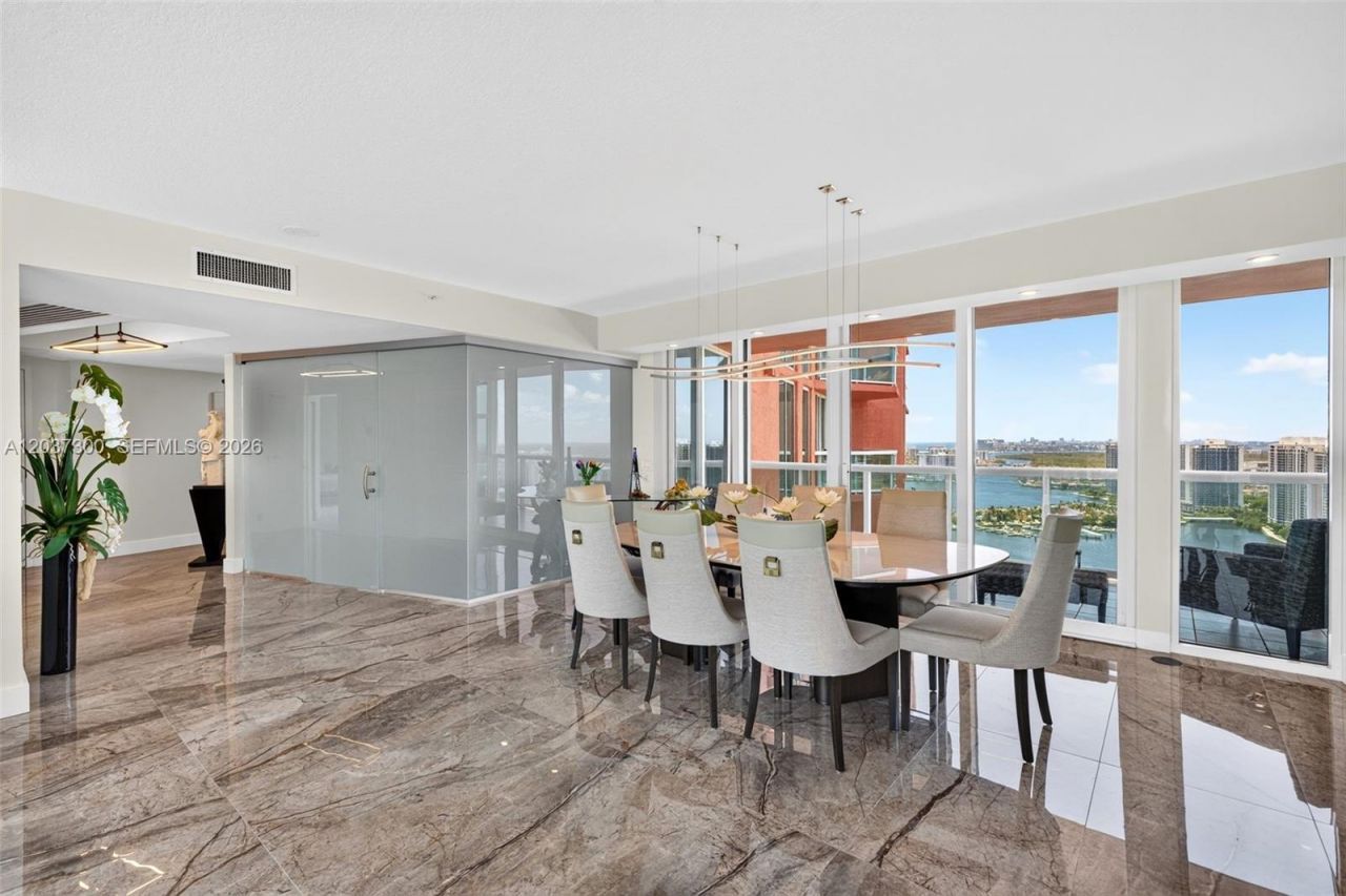 3370 Hidden Bay Dr, Unit #UPH3715, Aventura, FL 33180 Photo