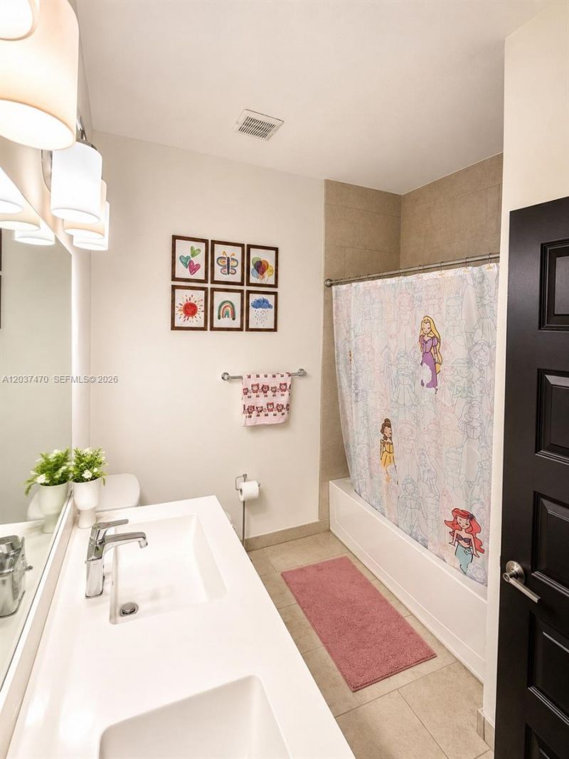 15778 NW 91st Ct, Unit 15778, Miami Lakes, FL 33018 Photo