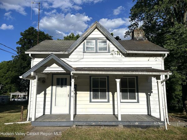 41 Grand Street, Highland, NY 12528