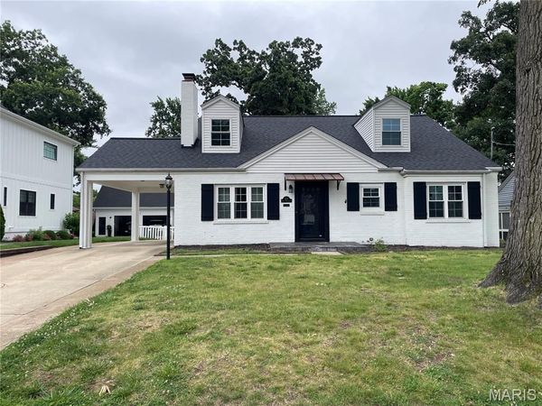 424 W Washington Avenue , Kirkwood, MO 63122