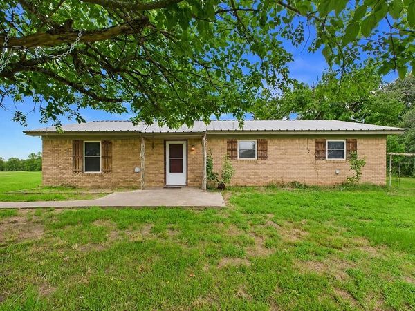 29118 N State Highway 19 , Athens, TX 75752