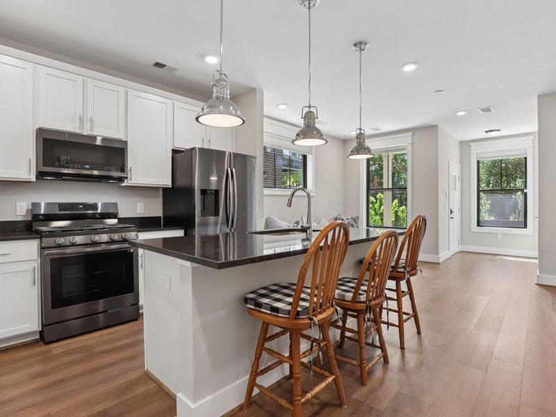 1320 Forsythe Avenue, Columbus, OH 43201 Photo 11