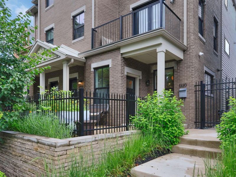 1320 Forsythe Avenue, Columbus, OH 43201 Photo 2